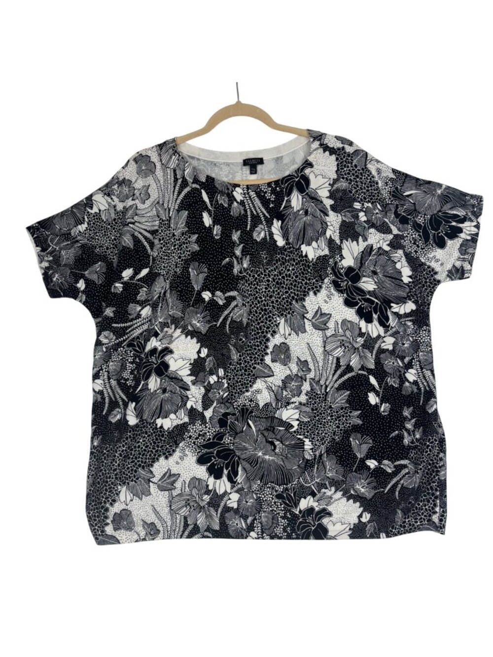 Talbots Plus Petite 3XP Black & White Floral Print Short Sleeve Sweater Top